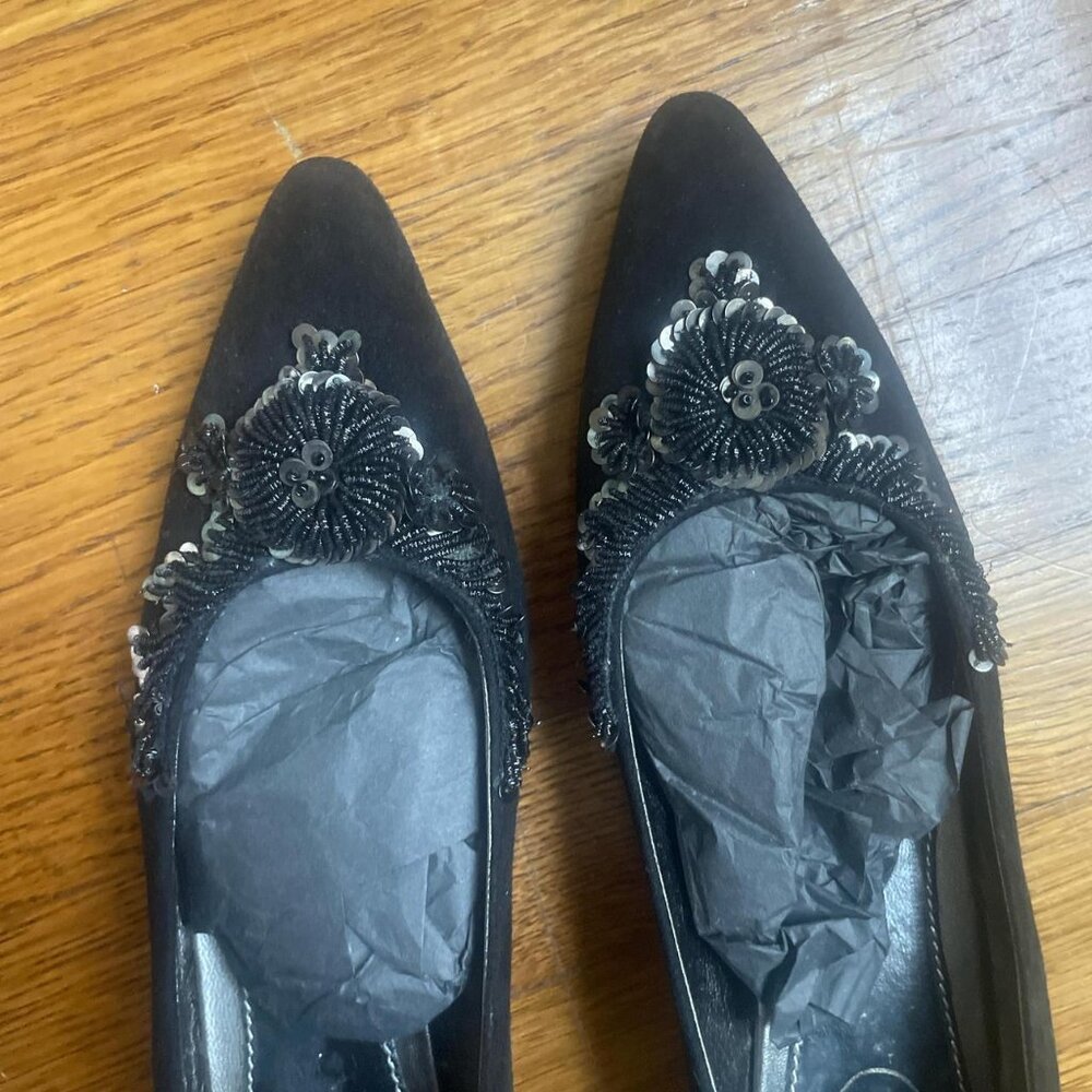 vintage Prada Calzature Donna Black and navy ballet flats with bead embroidery